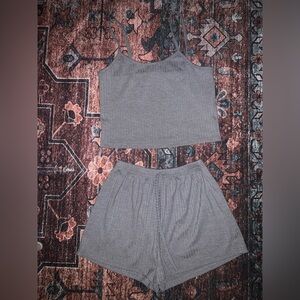 NWOT Gray Crop Top Lounge Set